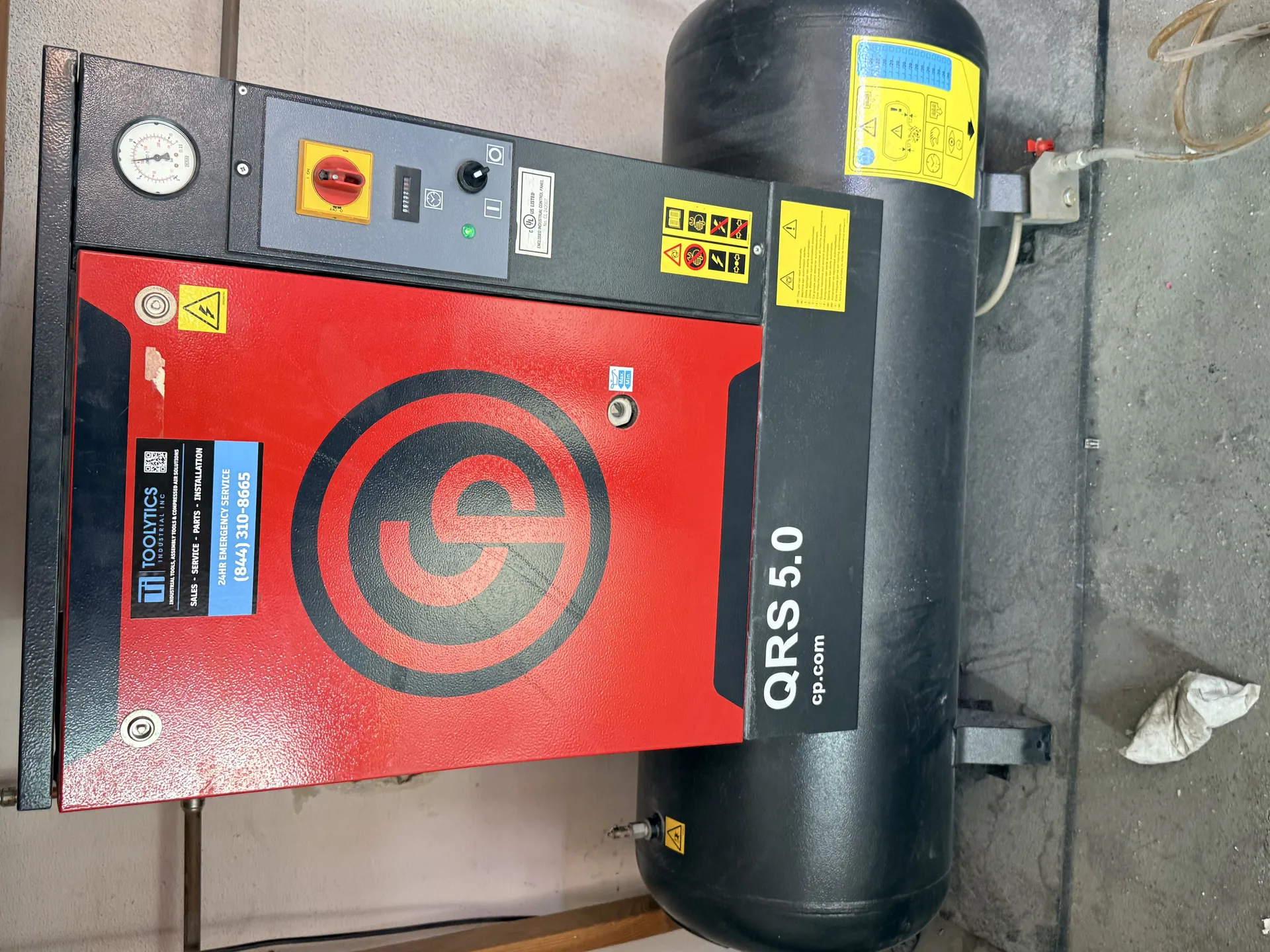 Chicago Pneumatic QRS 5HP rotary screw air compressor installation